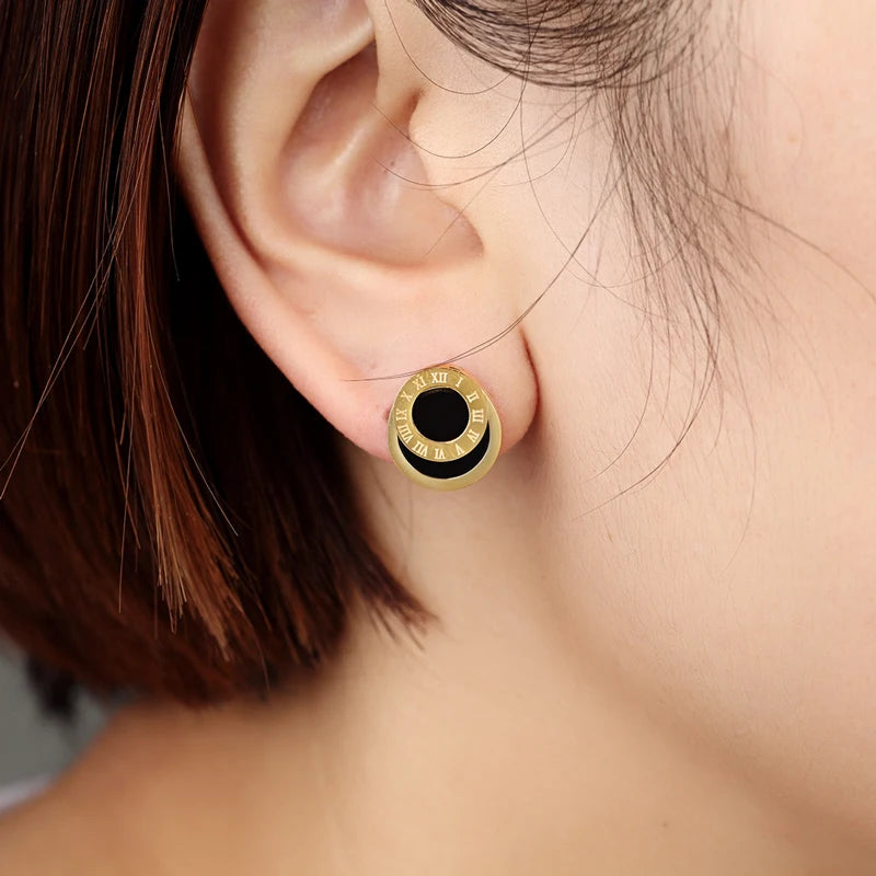 Cold Colour Stud Earrings - Round Cut - Gold Tone Cold Colour Stud Earrings - Round Cut - Gold Tone